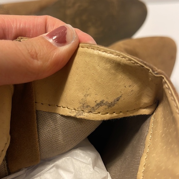 Bucco Capensis Women’s Size 8.5 Brown Faux Suede Gold Studded Ankle Boots - Picture 9 of 10